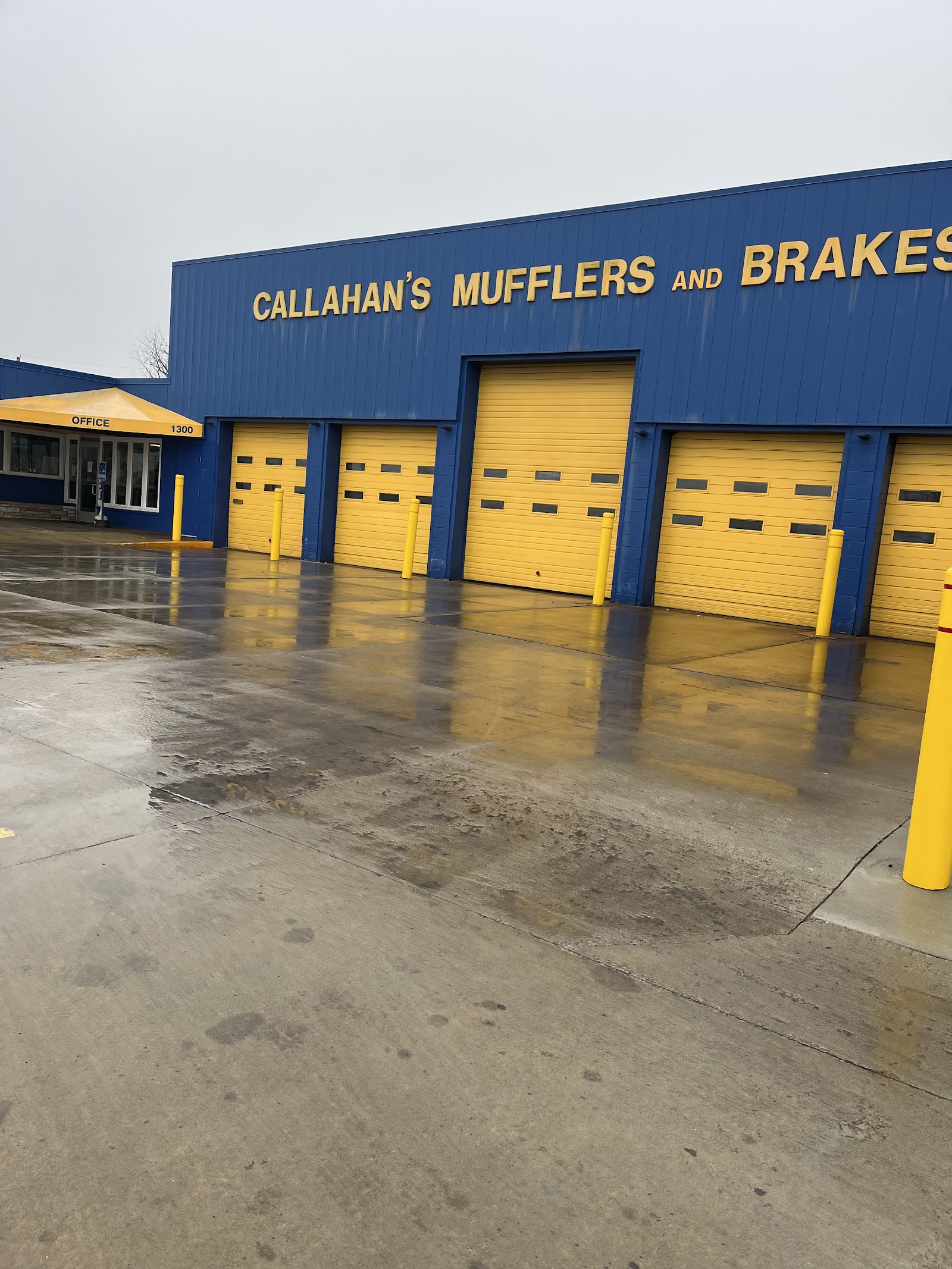 Callahan's Muffler & Brake in Pontiac