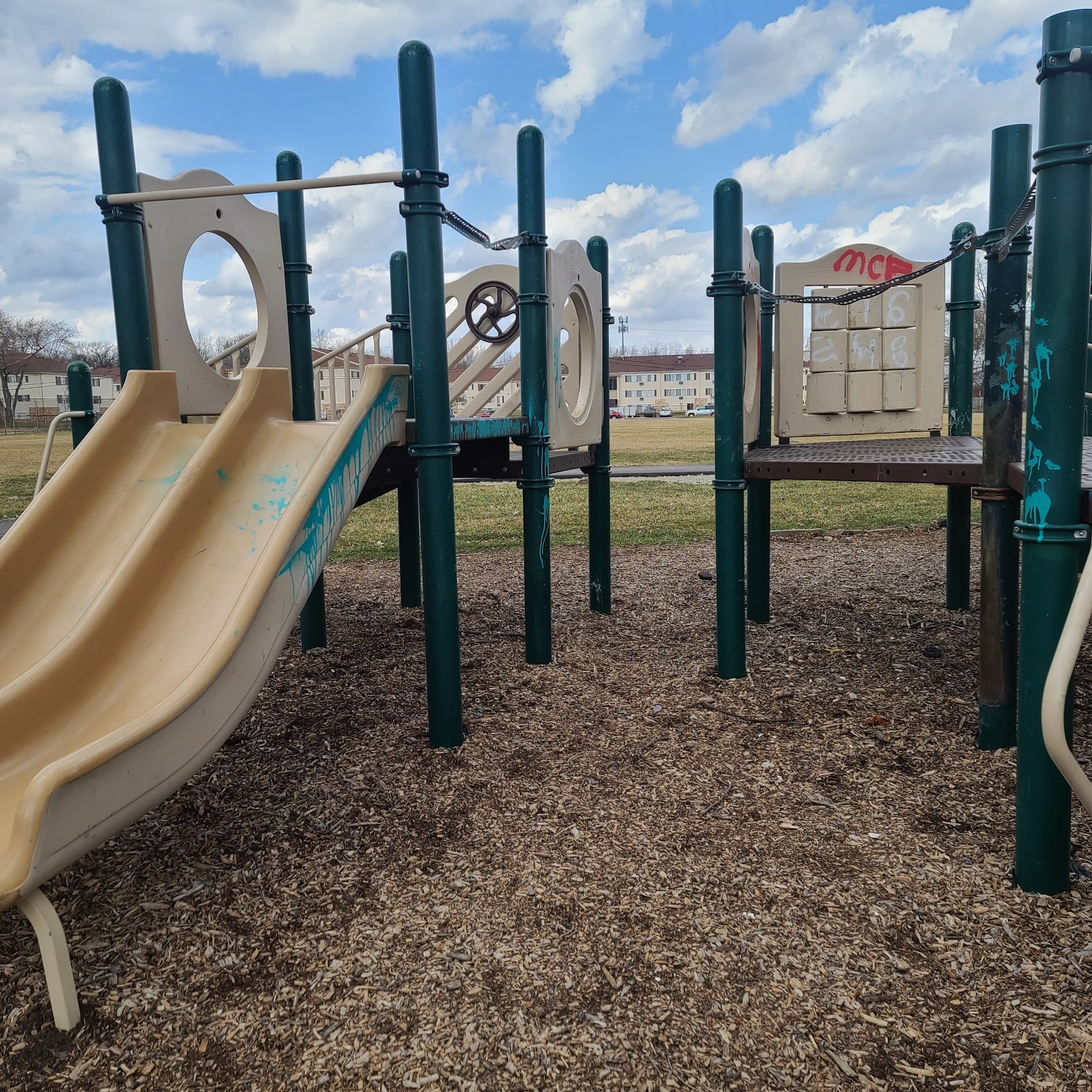 Cherry Lawn Park in Pontiac
