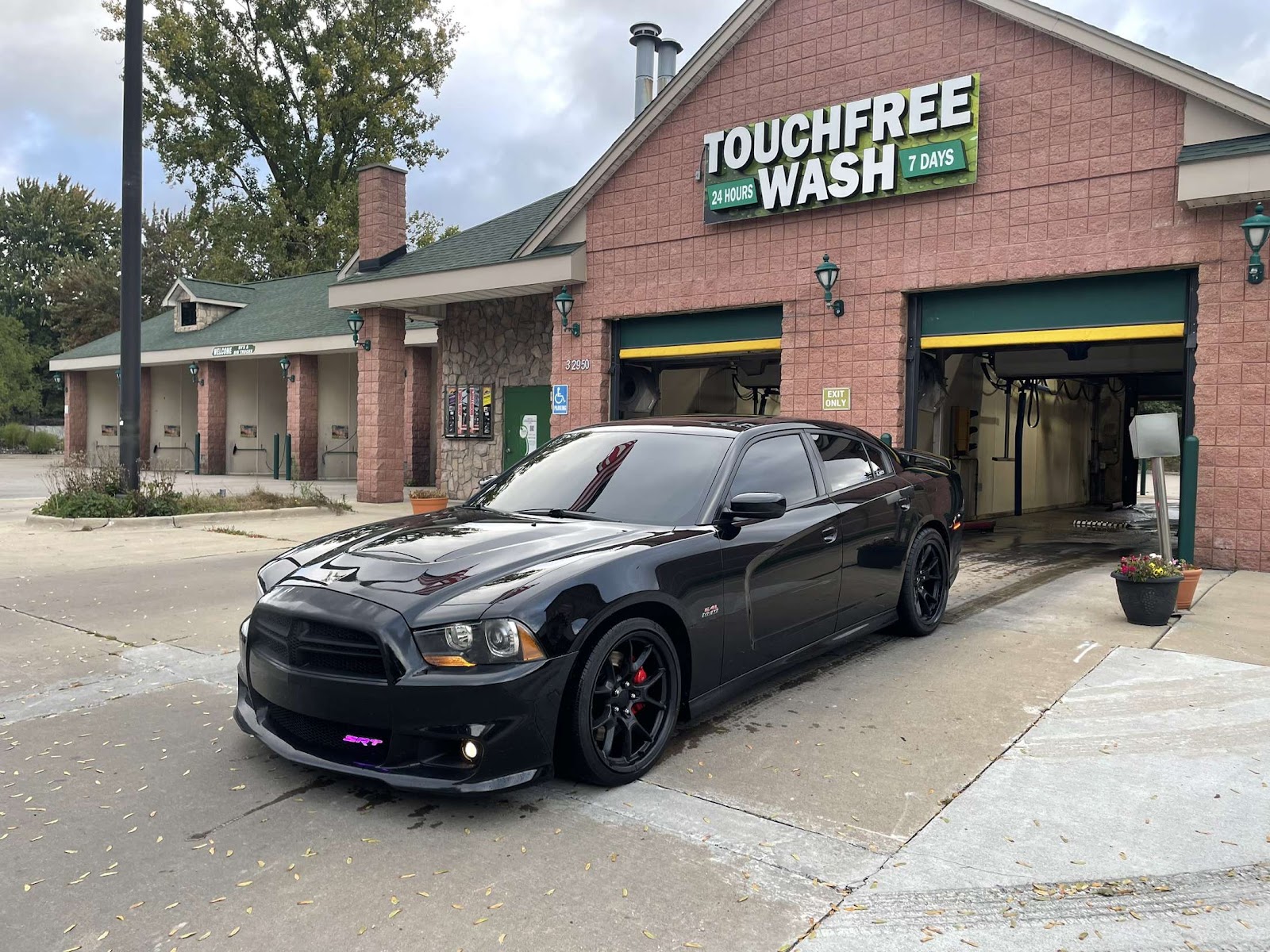 Clutch Auto Connections in Pontiac