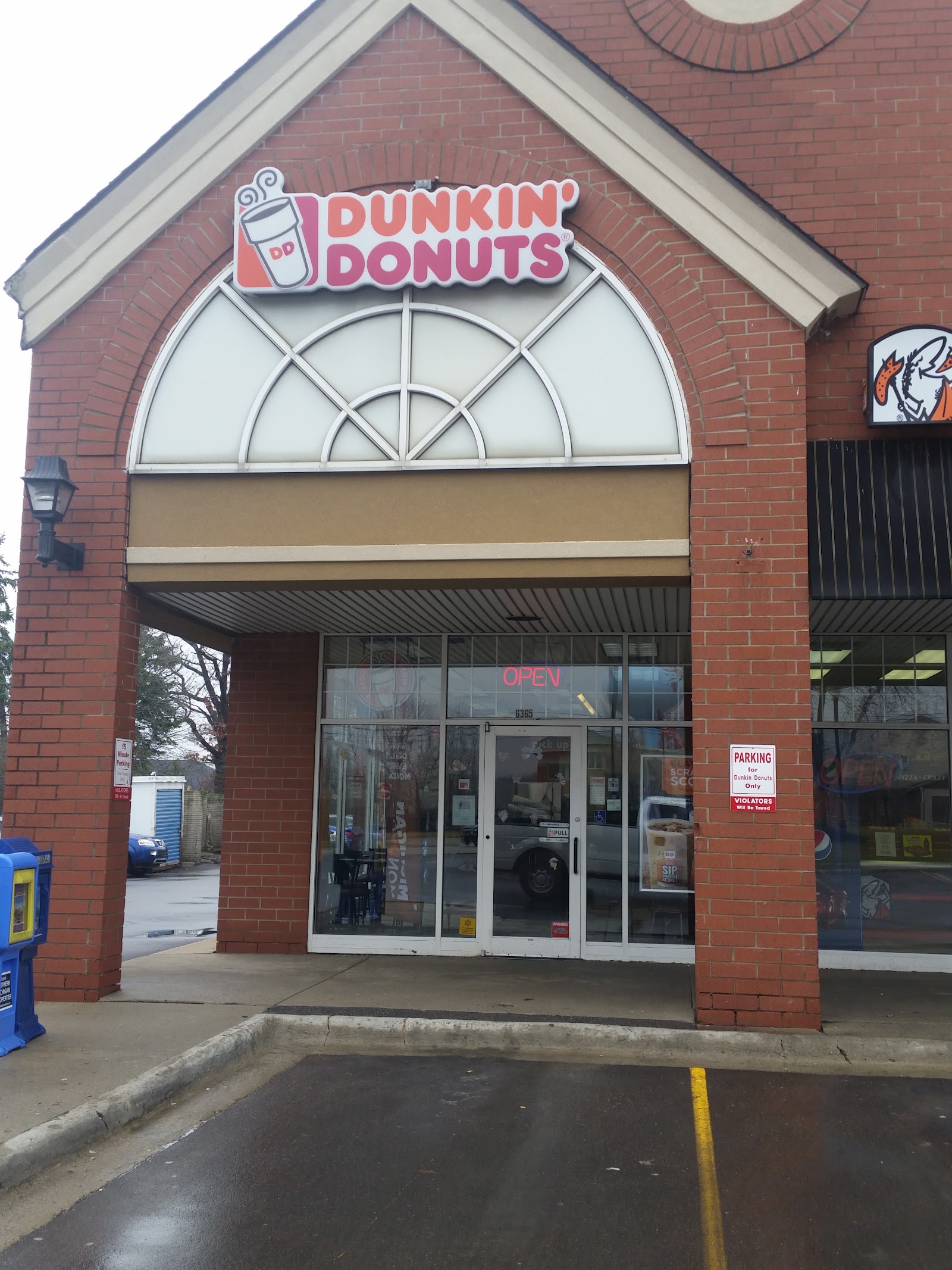 Dunkin' in Pontiac