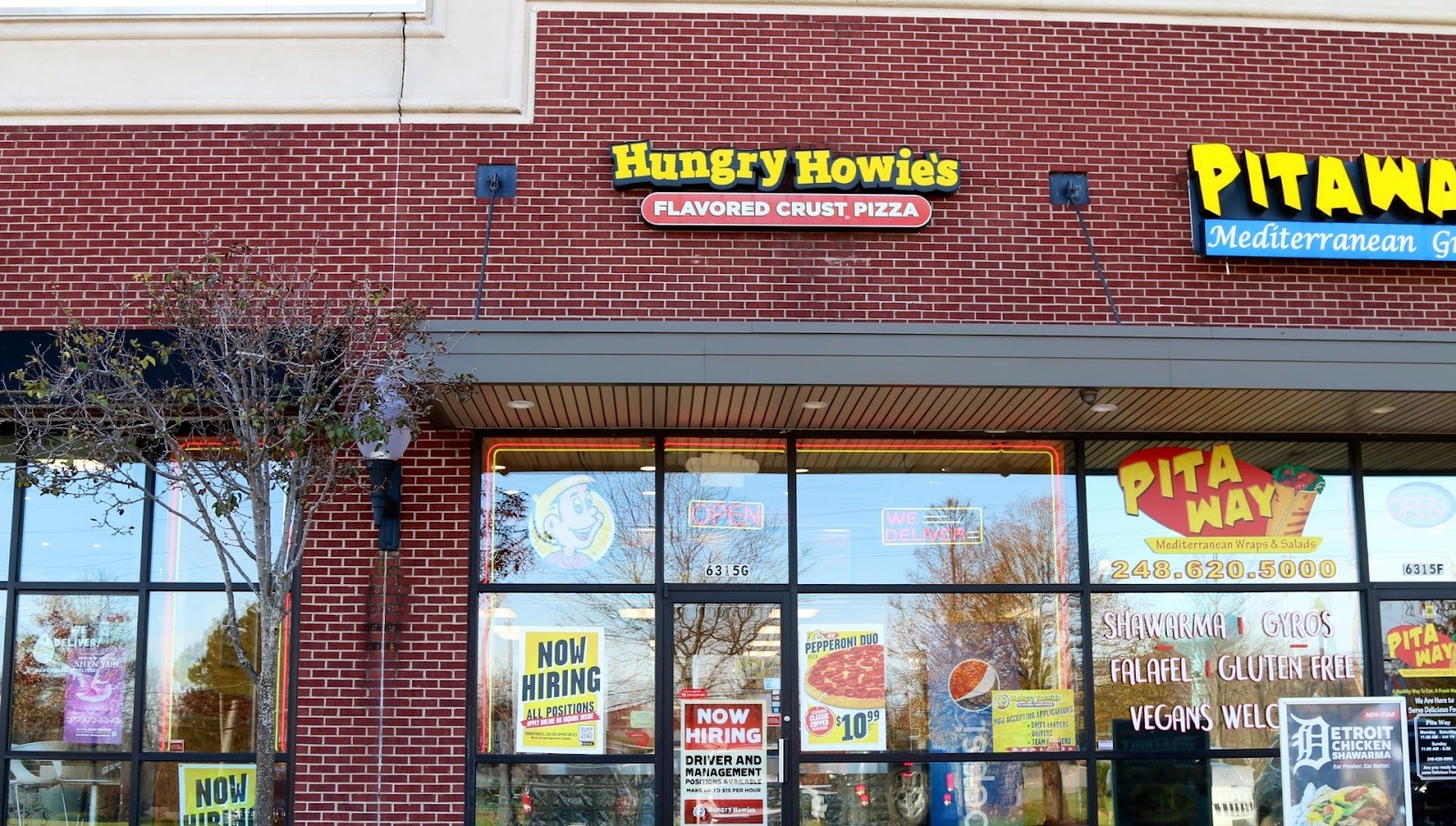 Hungry Howie's Pizza in Pontiac
