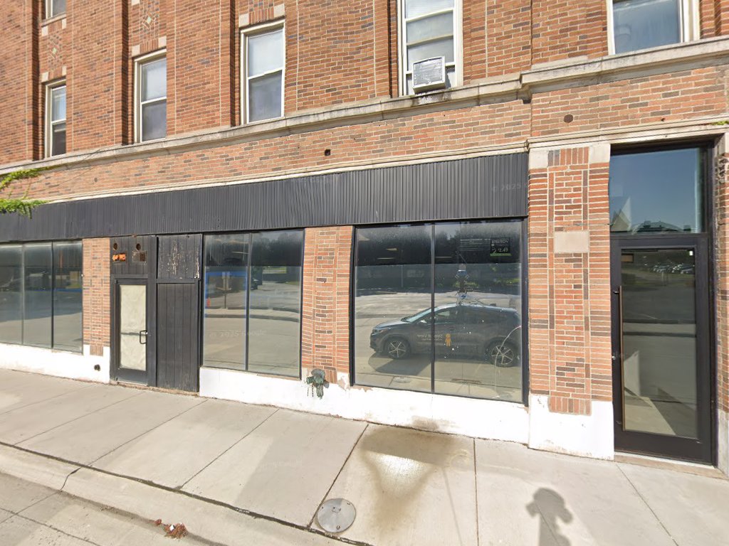 Landscape Labors in Pontiac