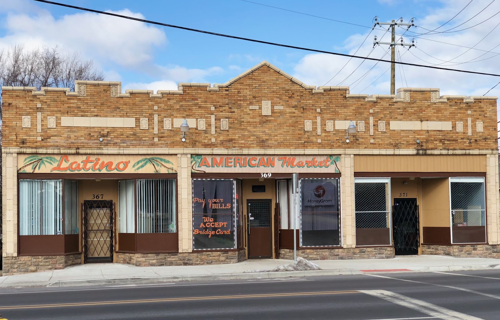 Latino American Market in Pontiac