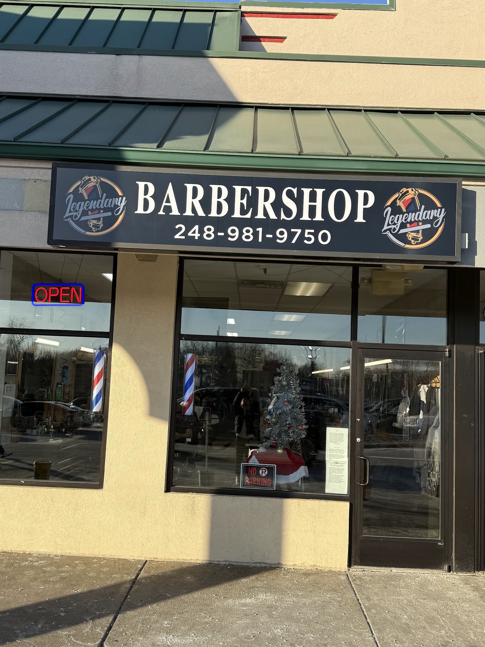Legendary Barber Shop in Pontiac
