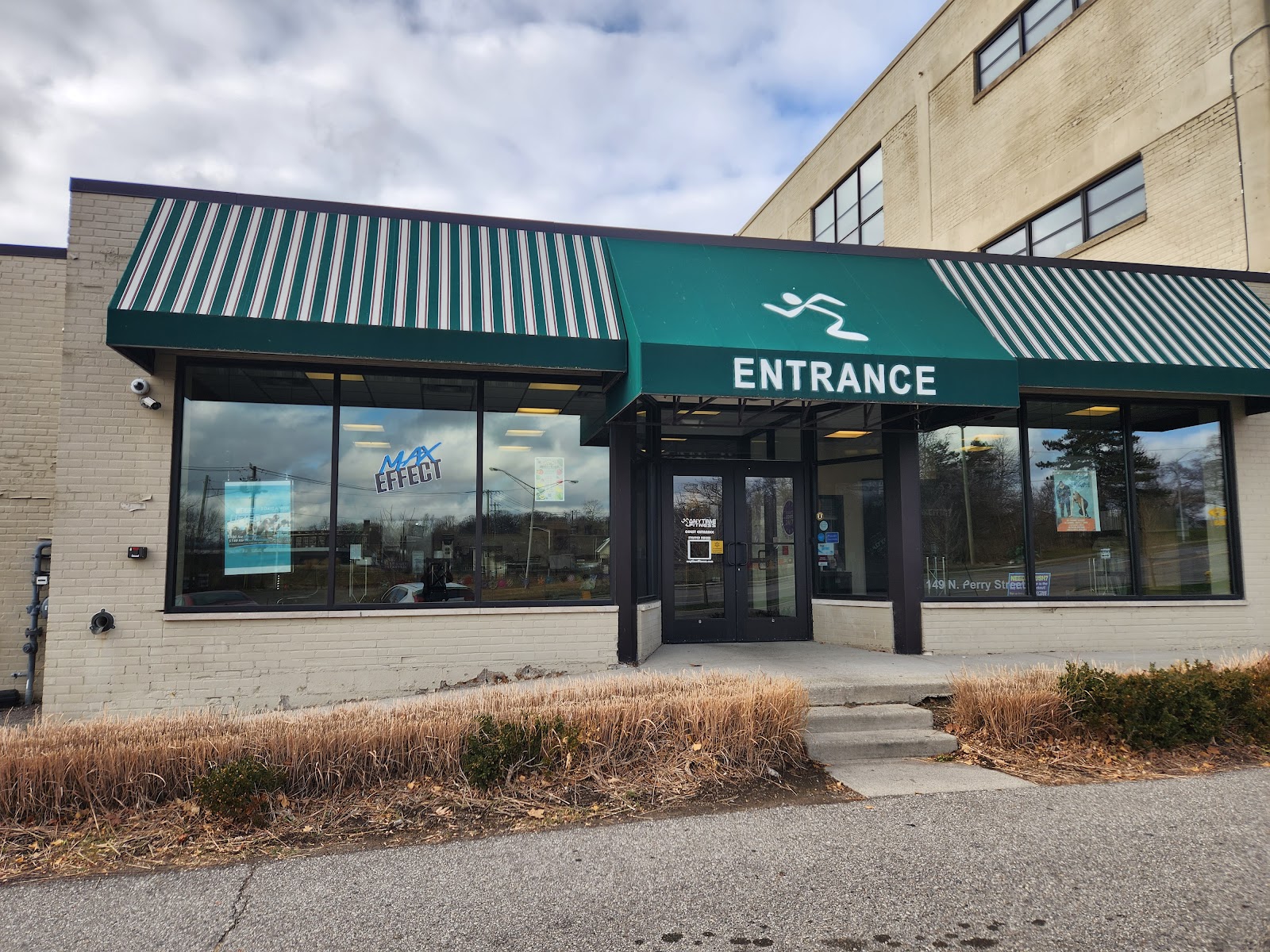 Max Effect Cafe in Pontiac