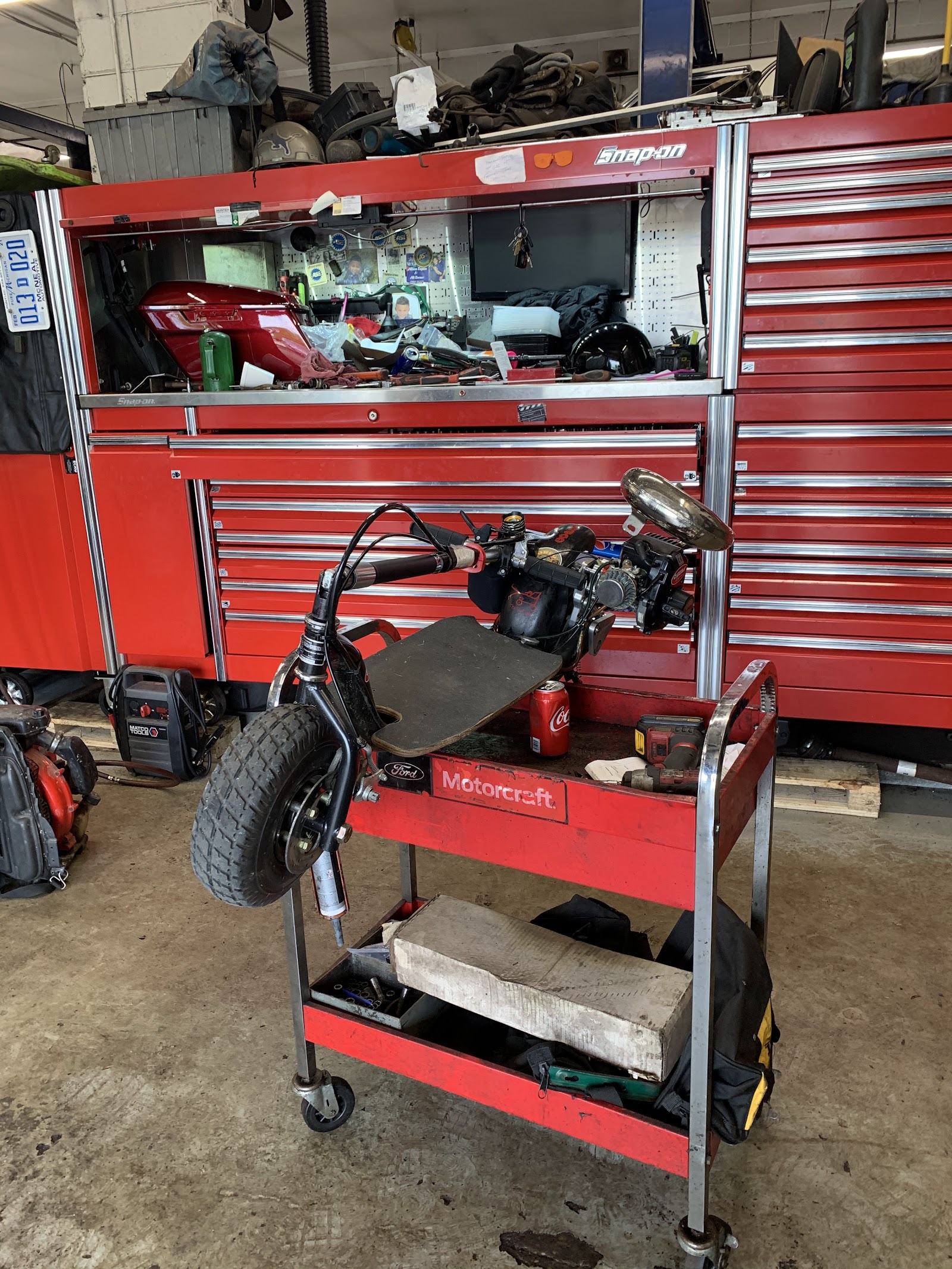 McNeal Automotive, LLC in Pontiac