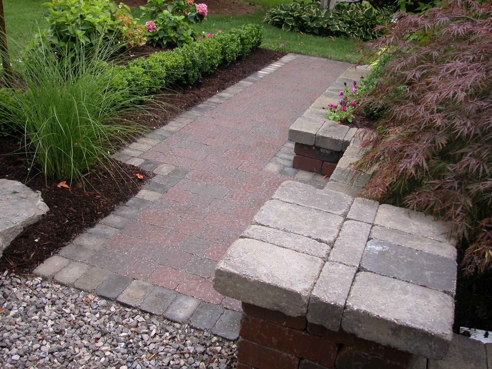 San Marino Outdoor Services in Pontiac