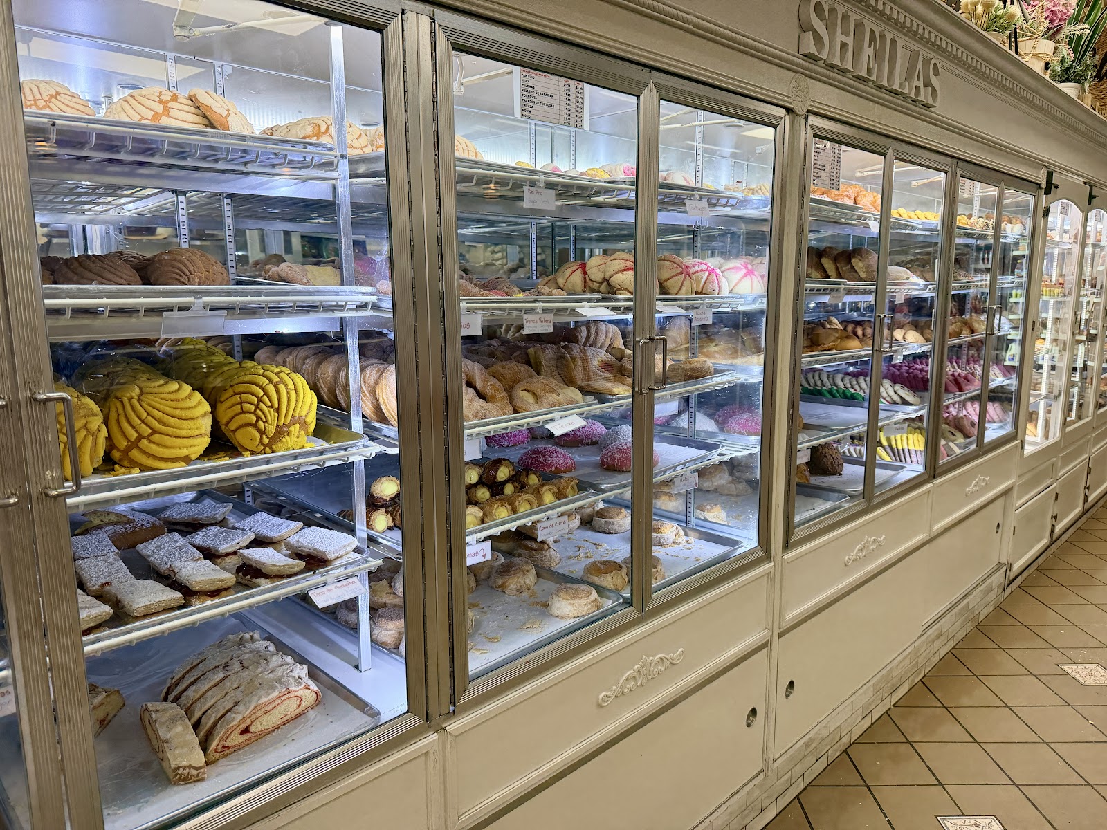 Sheila's Bakery in Pontiac