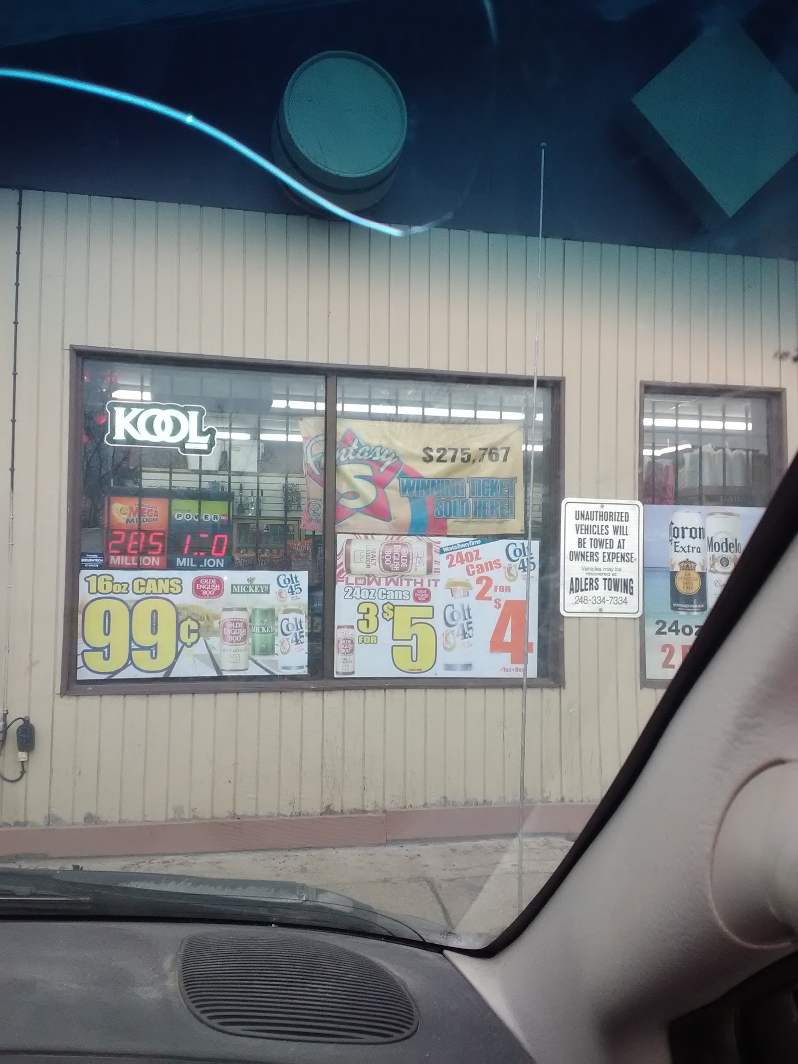 Special Way Food Store in Pontiac